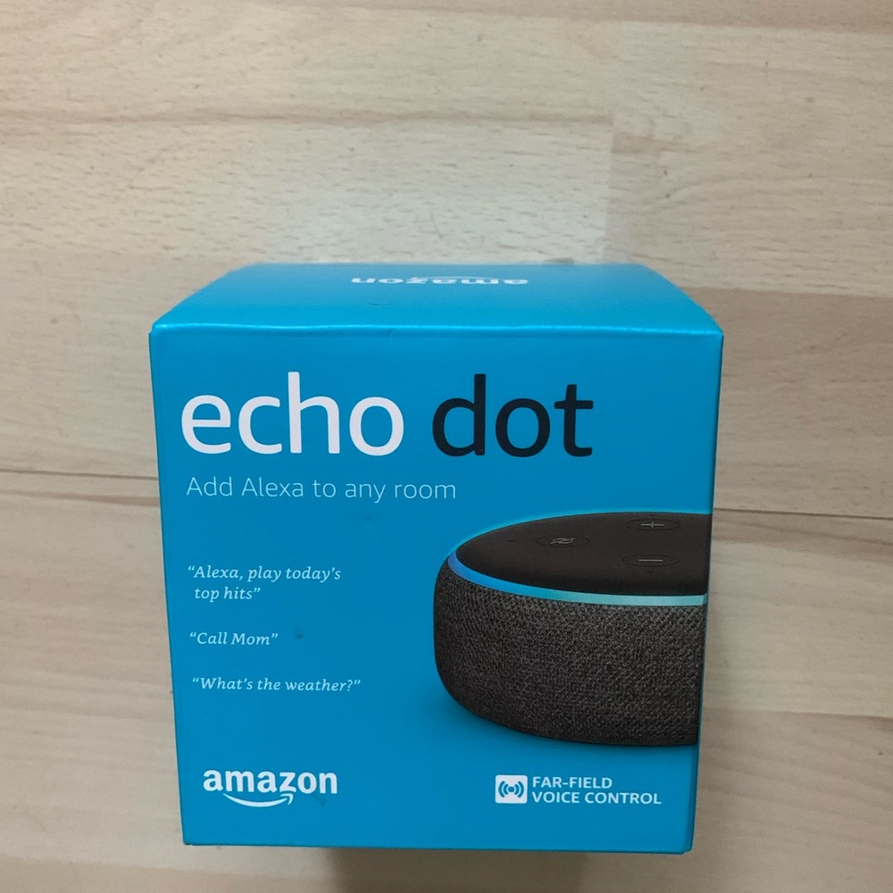 Amazon Echo Dot - Black and Blue